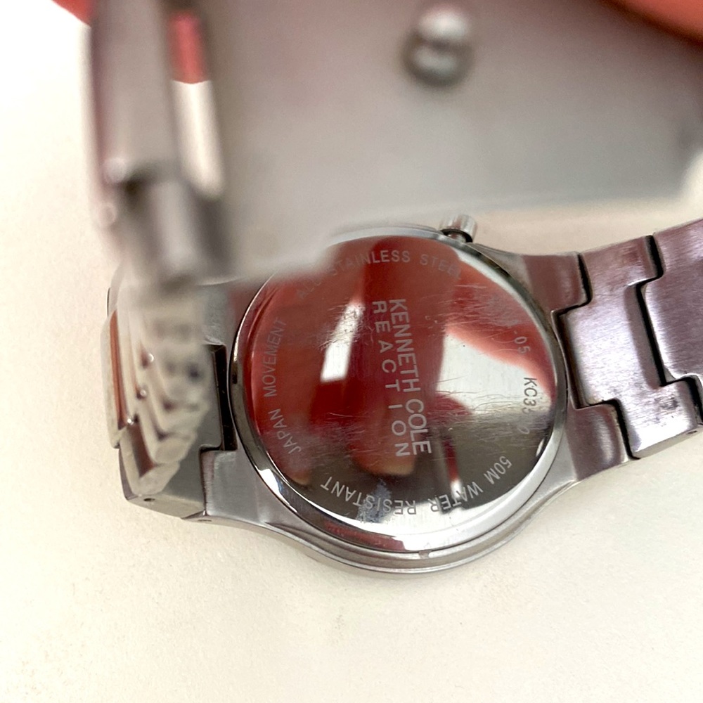 Kenneth Cole Watch - Picture 4 of 4